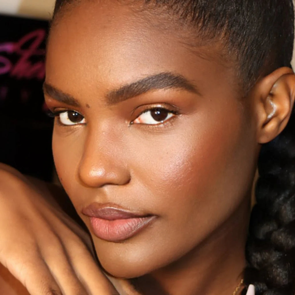 Ashunta Sheriff Beauty BlurEFX™ Flawless Concealer & Foundation